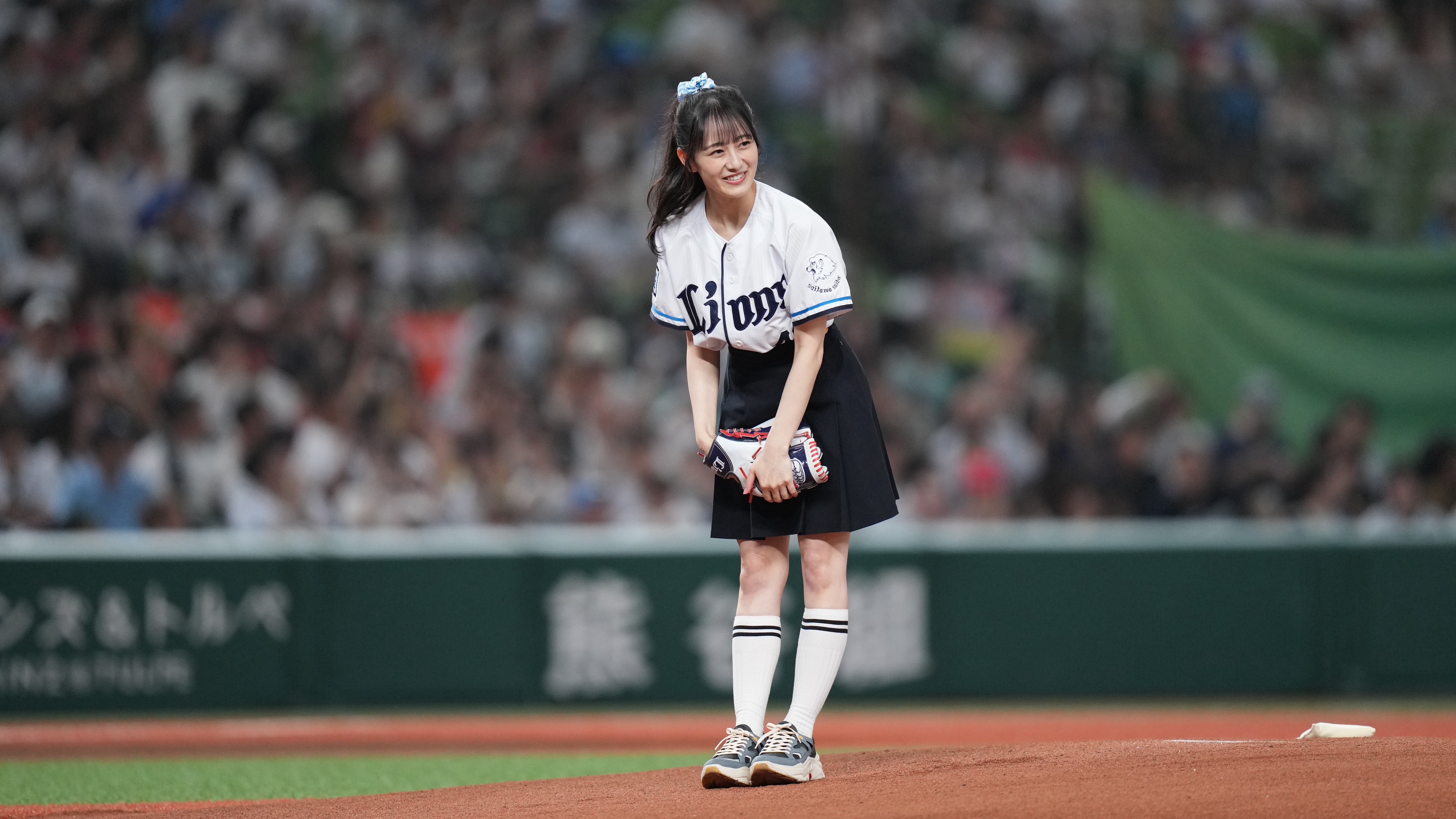 ライオンズファンの乃木坂46・向井葉月が埼玉西武の始球式で「70