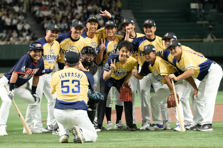 atsuです☆超レア★非売品★サントリーモルツドリームマッチ2004チーム atsuです☆超レア☆非売品☆サントリーモルツドリームマッチ2004チーム