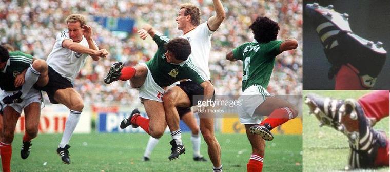 アディダス  1986年　メキシコワールドカップ　クラッセムンデアル