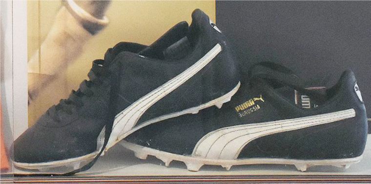 KING GEAR Archive VOL46 (2020/08/11) | マラドーナのスパイク